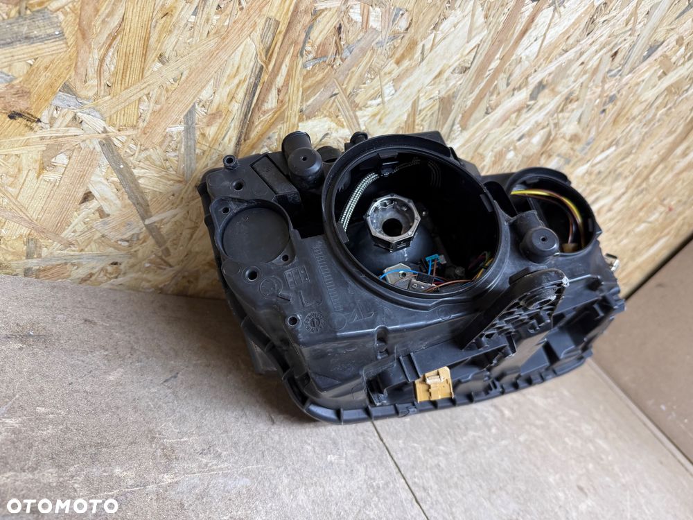 LAMPA LEWA XENON LED SKODA OCTAVIA III 5E1941015B - 3