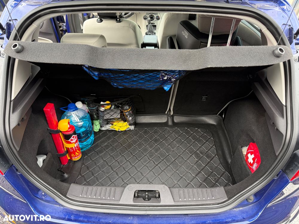 Ford Fiesta 1.5 TDCi SYNC Edition - 9