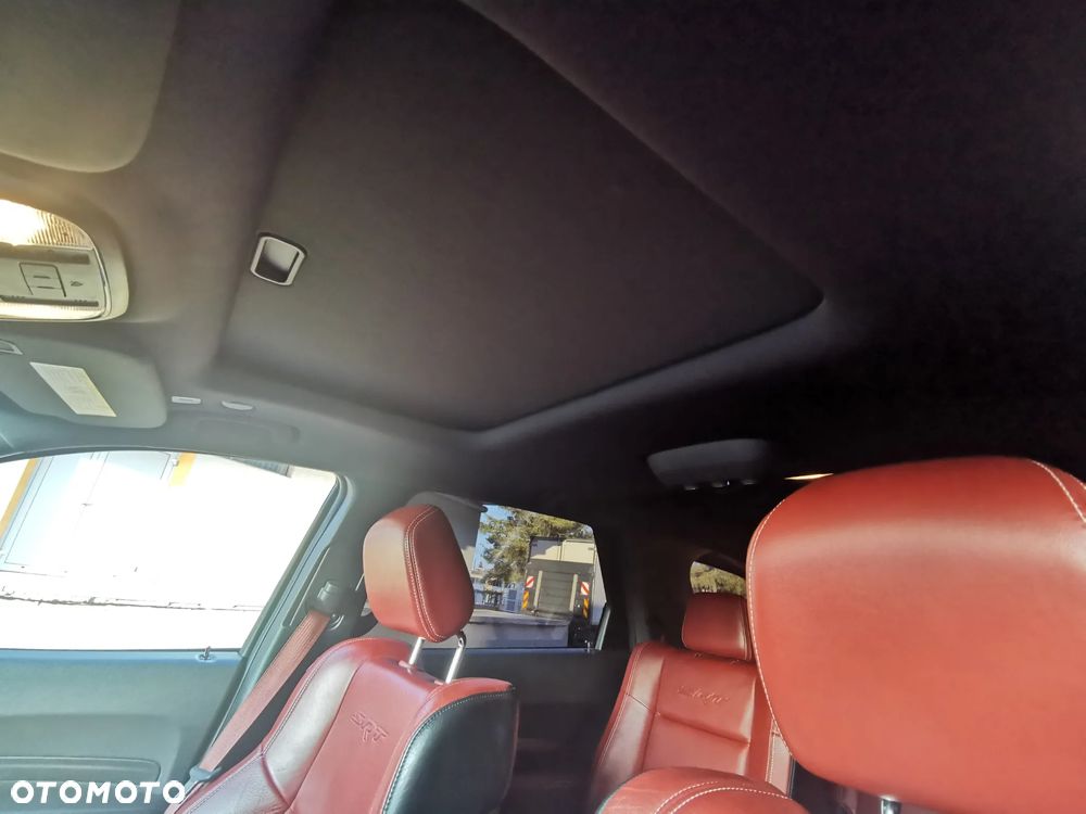 Dodge Durango 6.4 SRT - 20