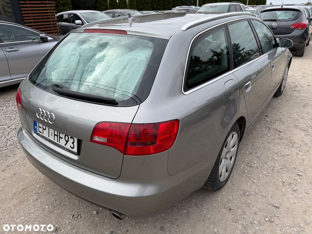 Audi A6 Avant 2.4 - 11