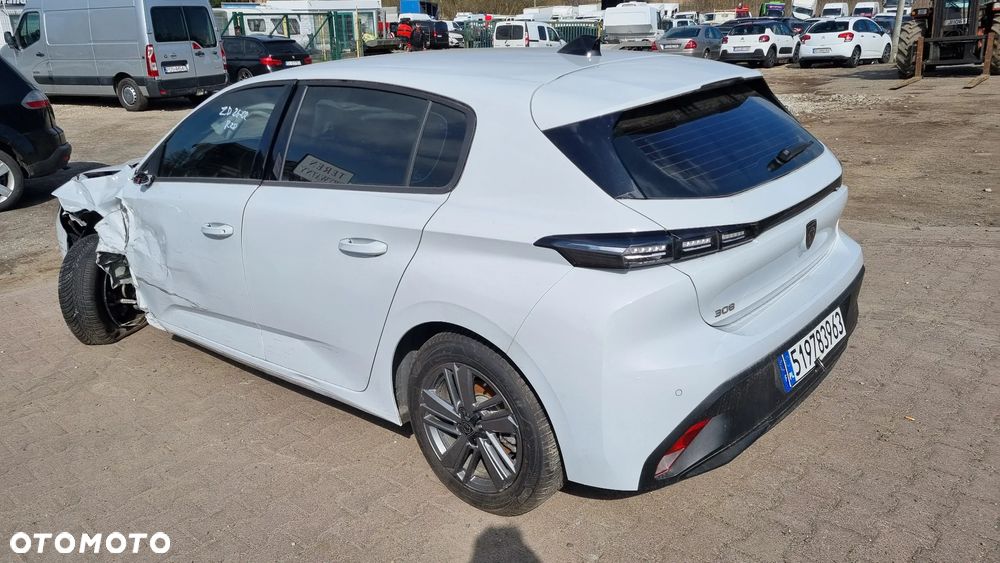 Peugeot 308 PureTech 130 EAT8 Allure Pack - 17