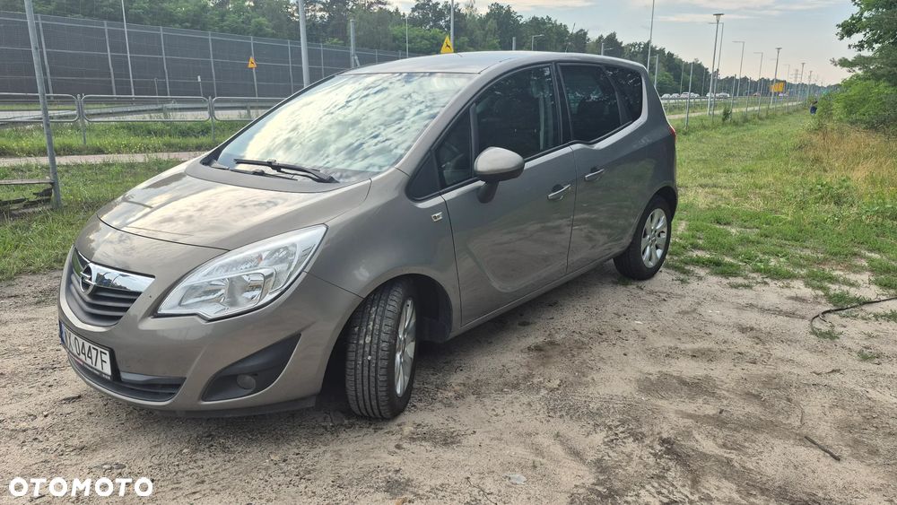 Opel Meriva 1.4 T Cosmo - 2