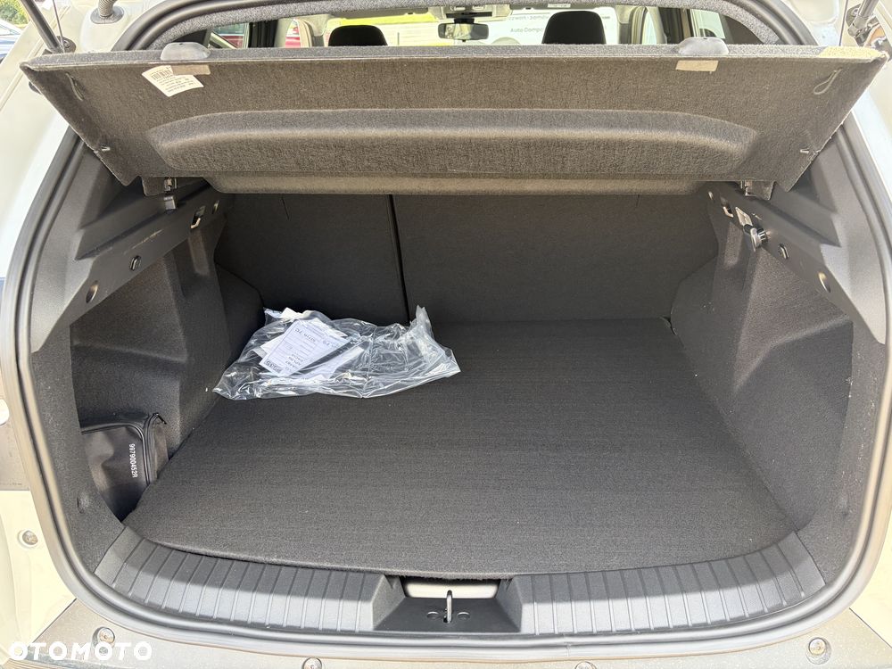 Dacia Duster 1.8 Full Hybrid 155 Journey MMT - 25