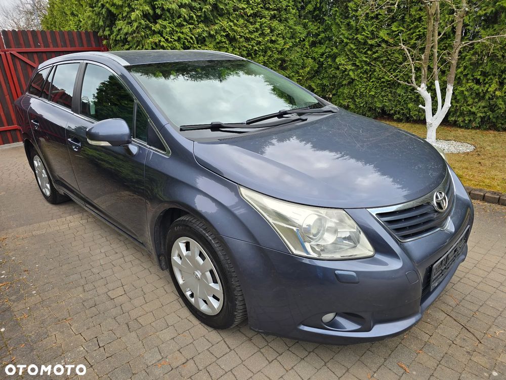 Toyota Avensis 1.6 Sol - 7