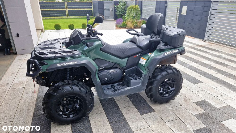 Can-Am Outlander Max - 3
