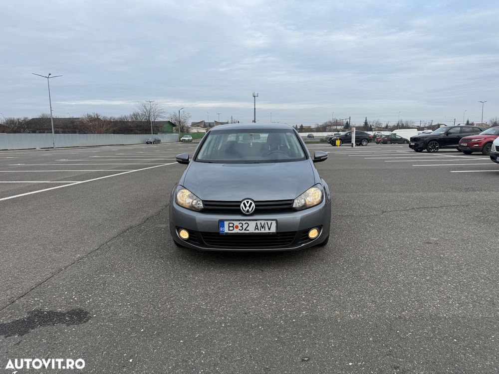 Volkswagen Golf 1.6 TDI DPF BlueMotion Technology Comfortline - 10