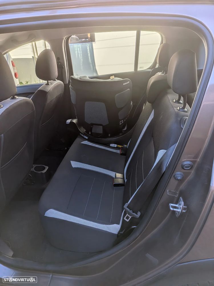 Dacia Sandero Stepway SCe 75 Essential - 12