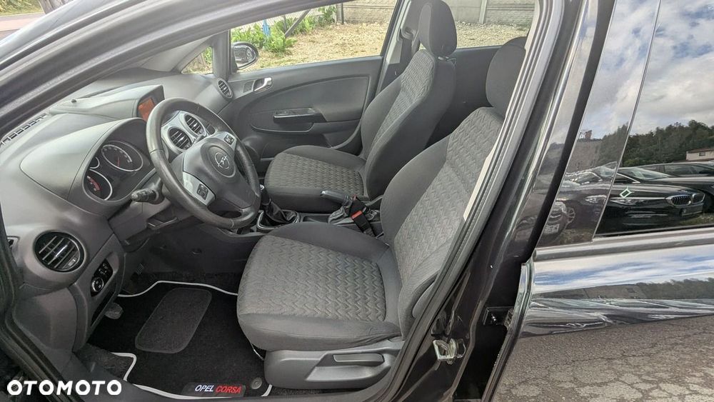 Opel Corsa 1.2 16V Enjoy - 11