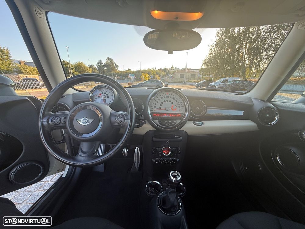 MINI 3 Portas Cooper S - 10