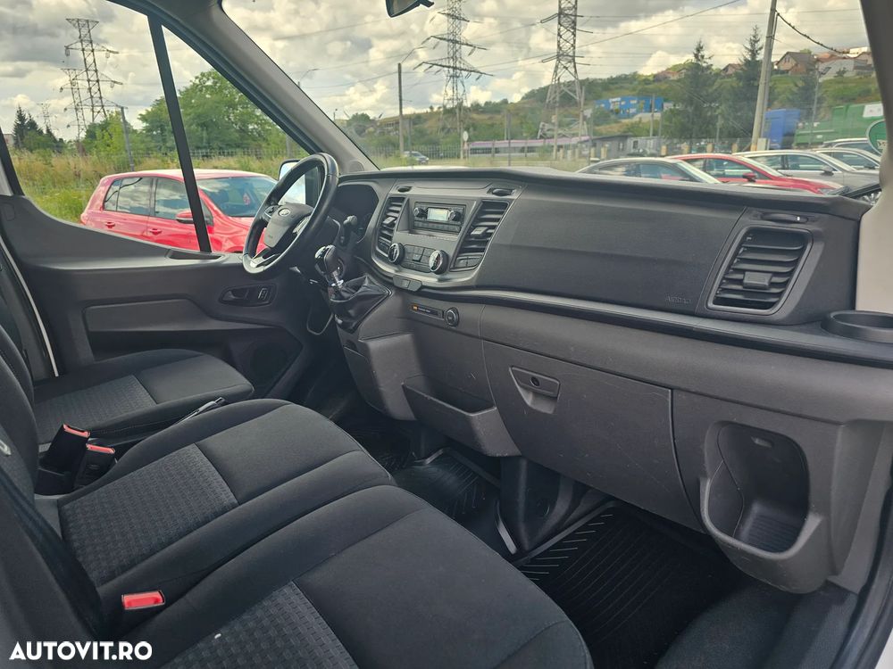 Ford Transit - 13