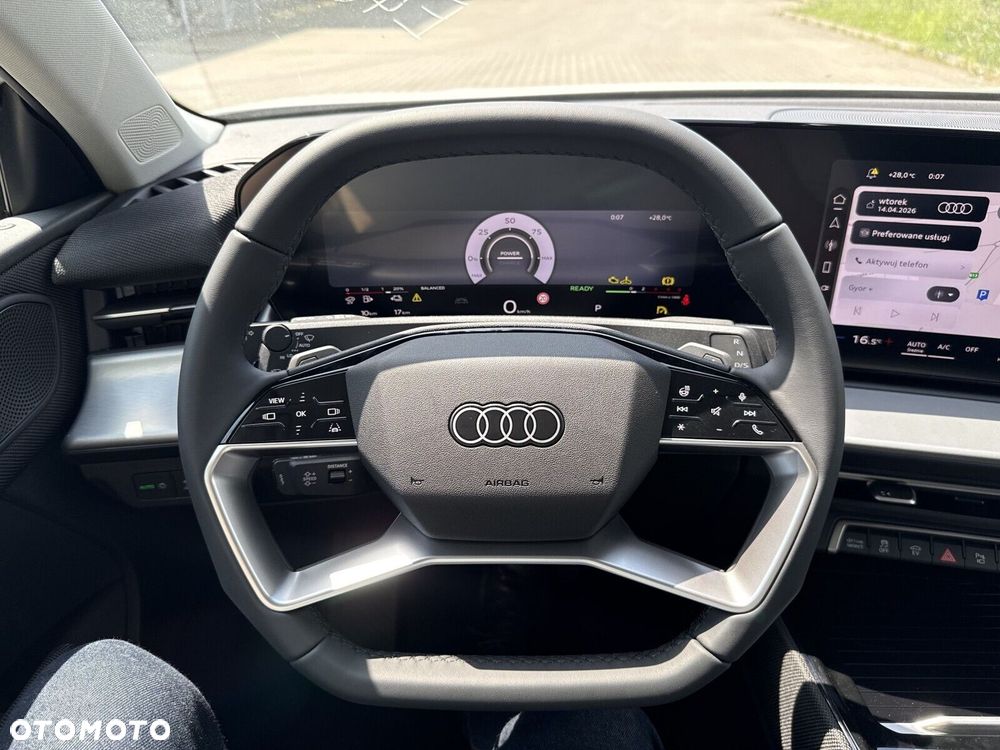 Audi Q3 - 18