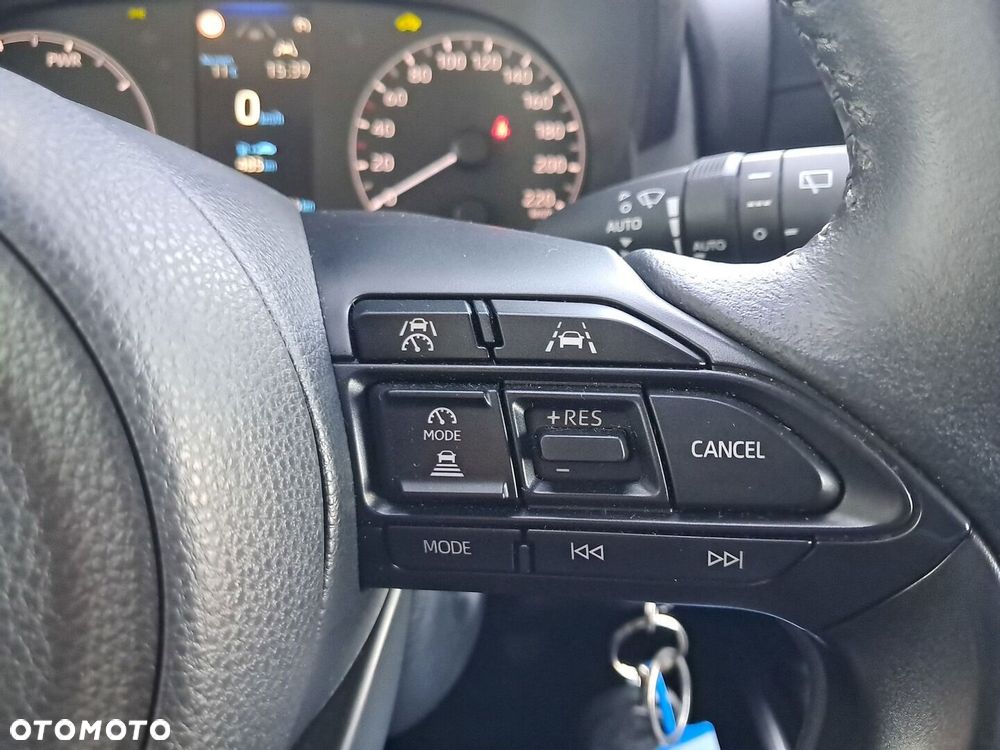 Toyota Yaris - 17