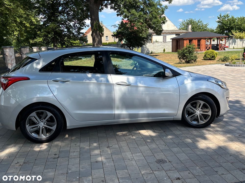 Hyundai i30 1.6 CRDi Premium - 15