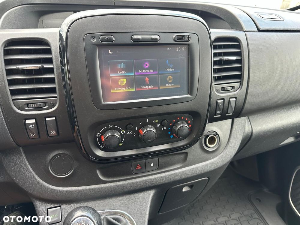 Opel Vivaro - 14