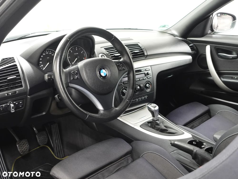 BMW Seria 1 - 17