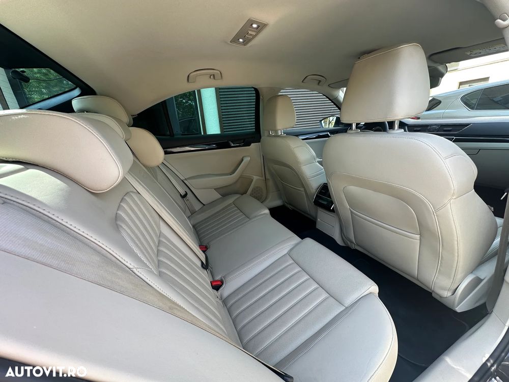 Skoda Superb 2.0 TDI DSG L&K - 16