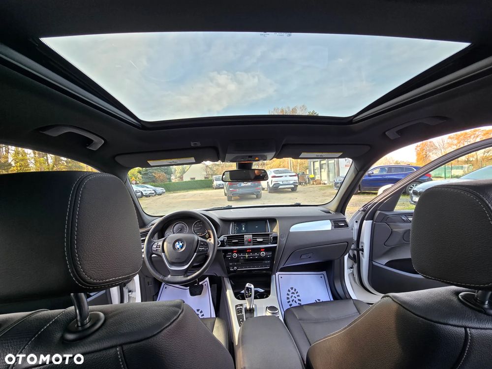 BMW X3 xDrive28i xLine - 24