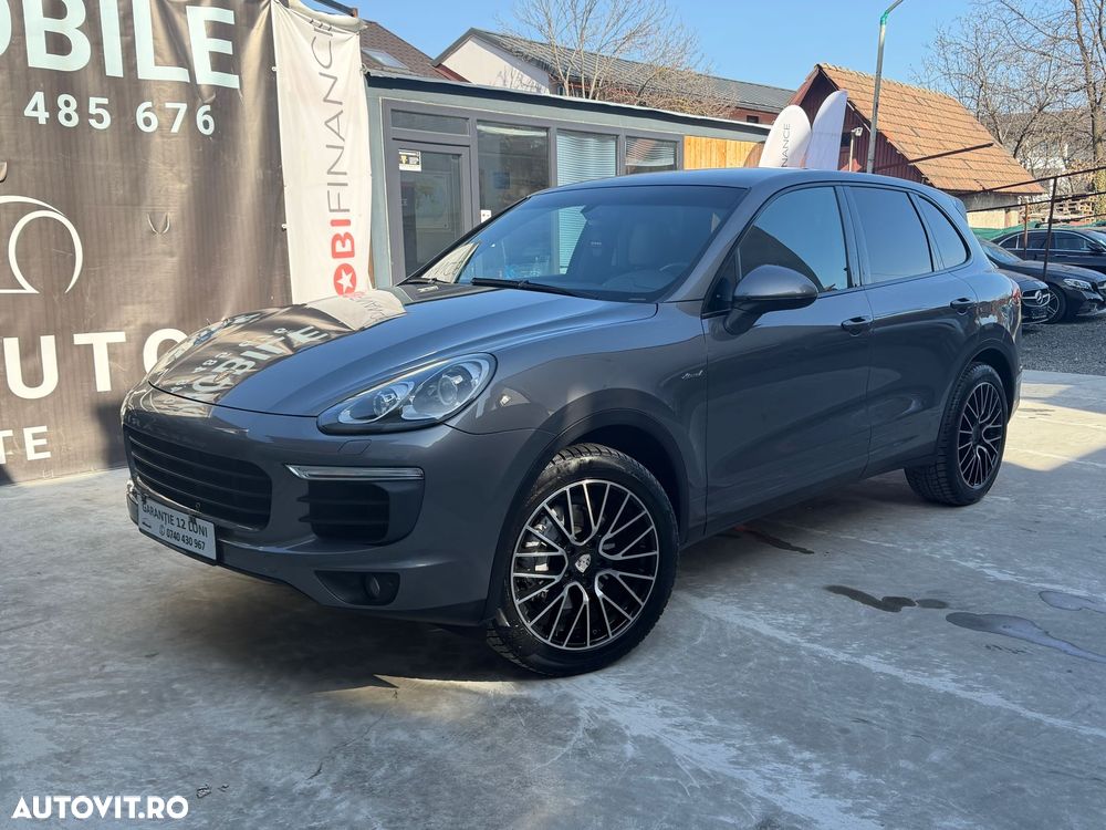 Porsche Cayenne 3.0 L - 3