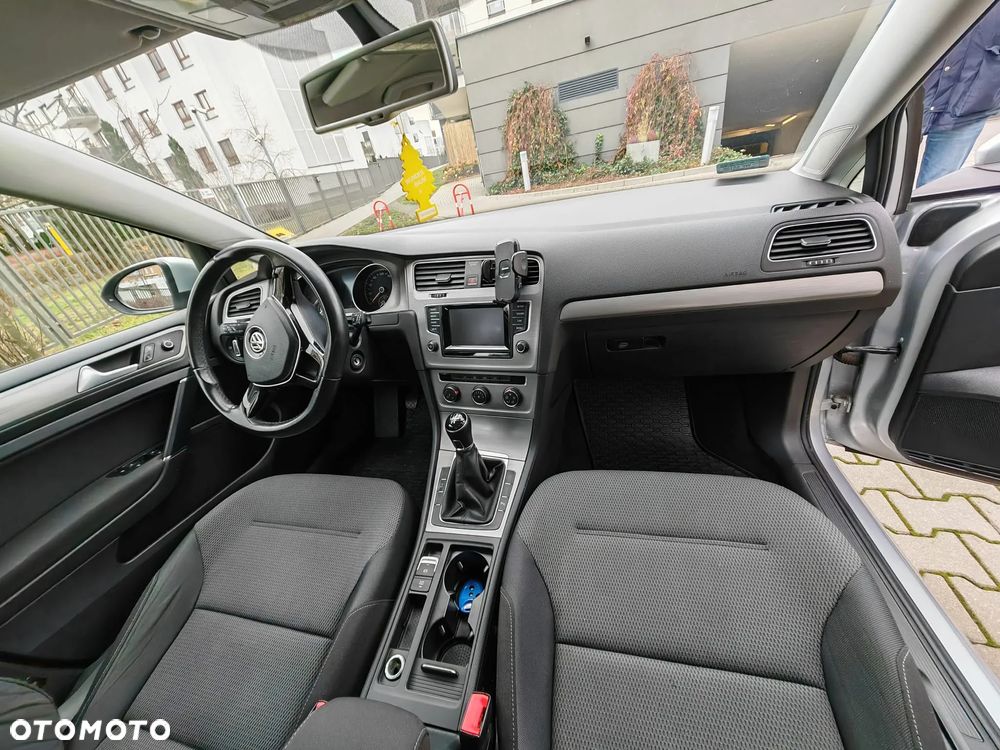 Volkswagen Golf 1.6 TDI BMT Comfortline - 7
