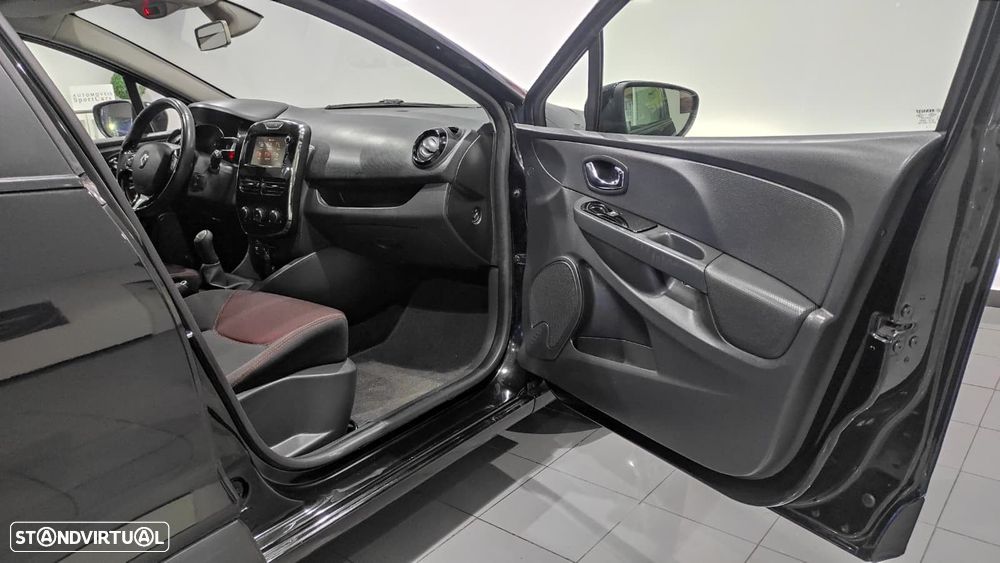 Renault Clio Sport Tourer 1.5 dCi Dynamique S - 21