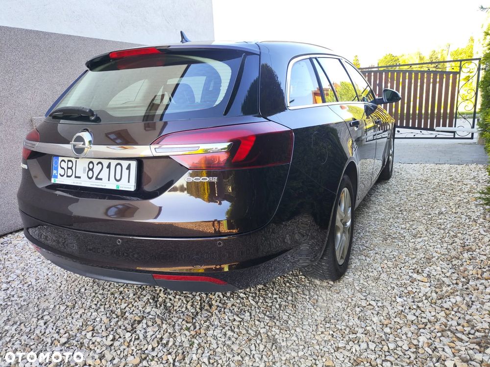 Opel Insignia - 11