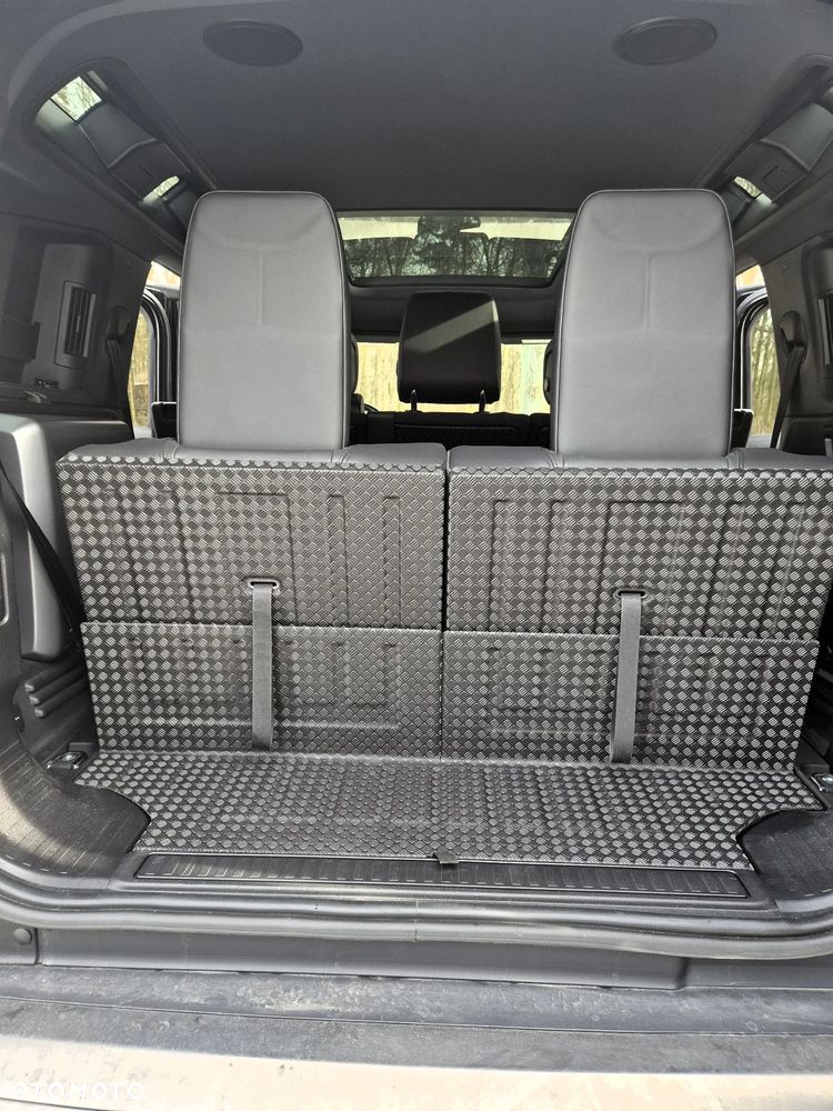 Land Rover Defender 3.0 P400 mHEV X - 16