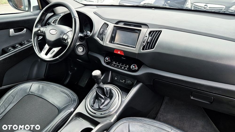 Kia Sportage 2.0 CVVT 2WD Spirit - 38