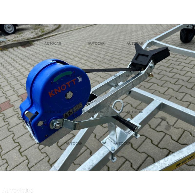 Autocar Transport ambacatiuni Peridoc cu o singura axa P750-5.6 lux - 15