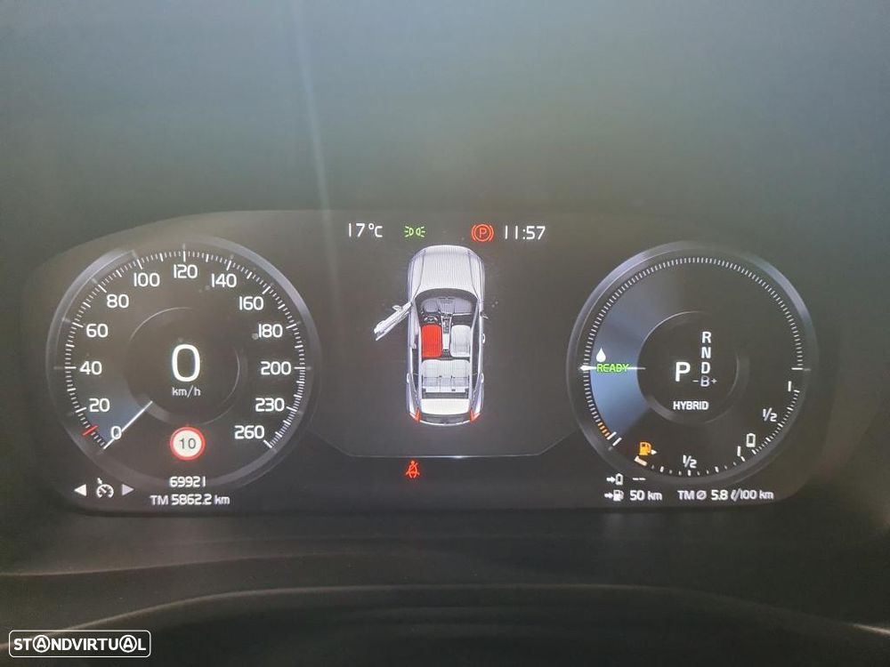 Volvo XC 40 1.5 T5 PHEV Momentum Plus - 6