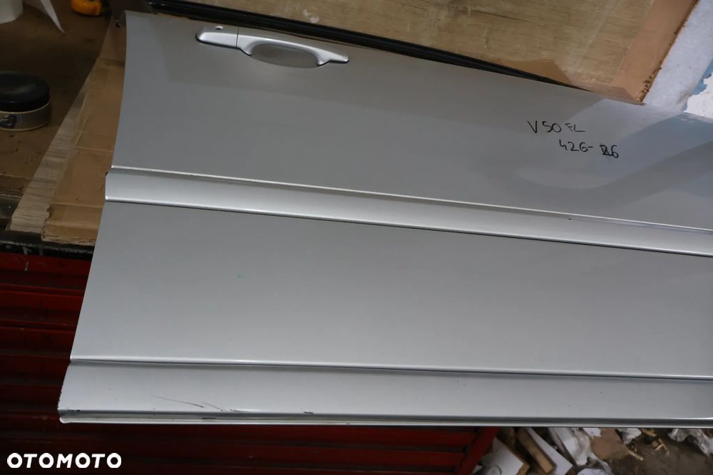 VOLVO S40 II V50 LIFT 07-13 DRZWI PRAWE PRZÓD PRZEDNIE 426-26 ŁADNE - 2