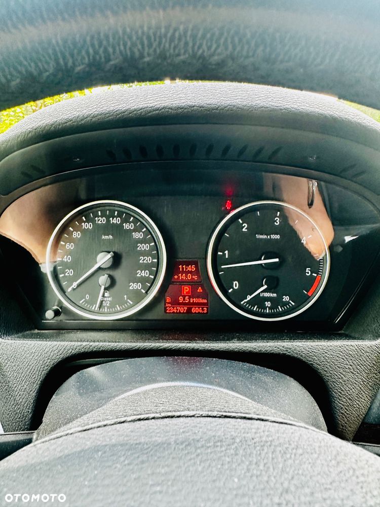 BMW X5 4.0d xDrive - 13