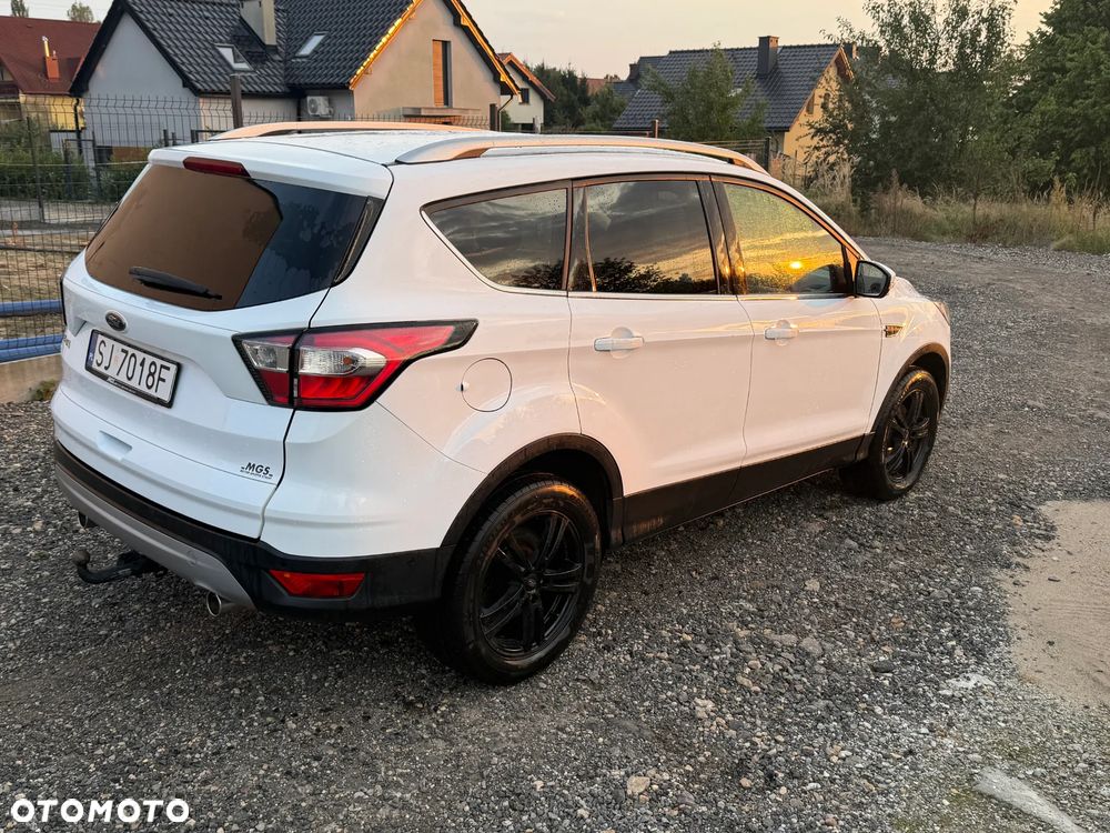 Ford Kuga 1.5 EcoBoost 2x4 Individual - 3
