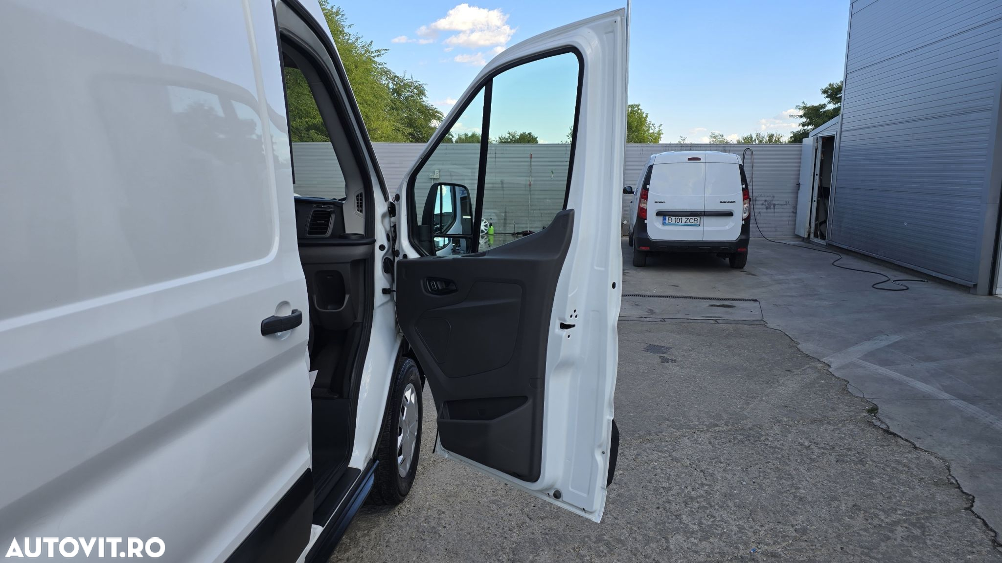 Ford Transit - 17
