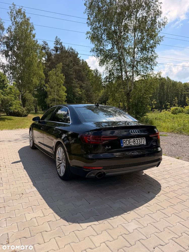 Audi A4 Limousine 2.0 TFSI ultra S tronic sport - 4