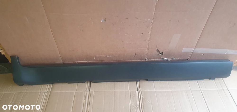 Listwa progowa osłona progu prawa Ford Kuga MK1 8V41-S10154-AC - 1