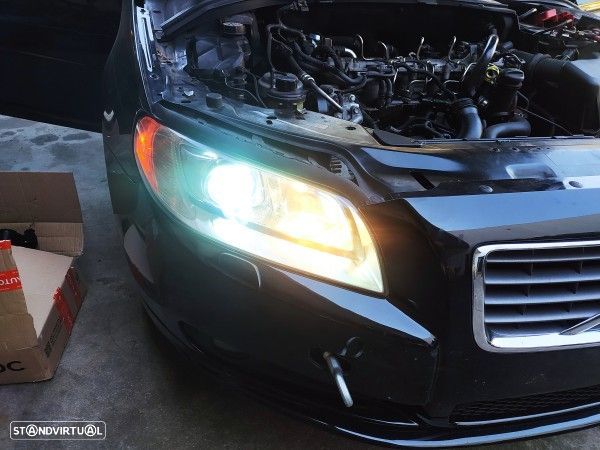 Farol Direito Volvo S80 Ii (124) - 9
