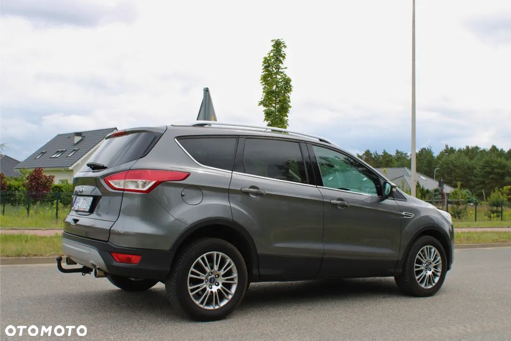Ford Kuga 2.0 TDCi Titanium - 8