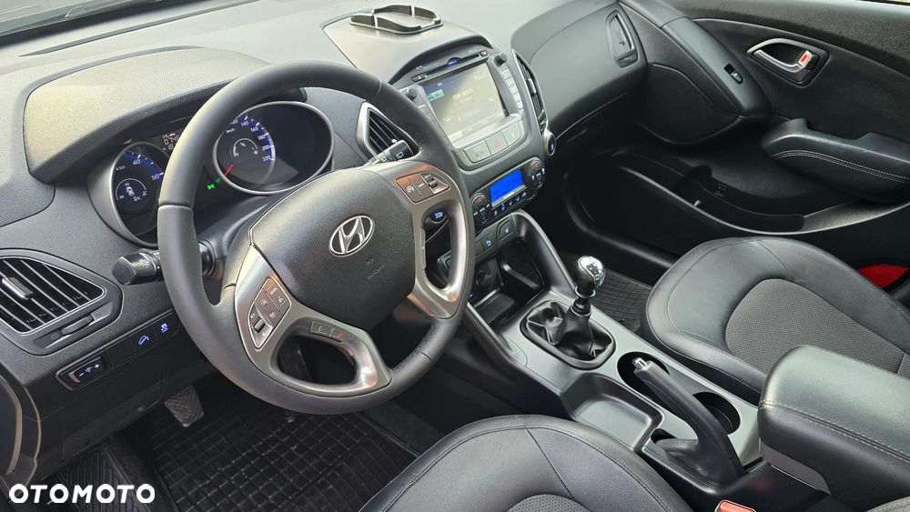 Hyundai ix35 1.7 CRDi 2WD Fifa World Cup Edition - 15