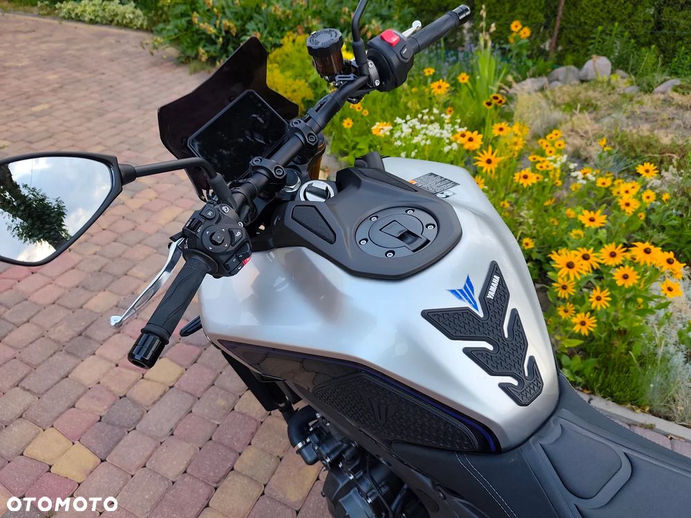 Yamaha MT - 10