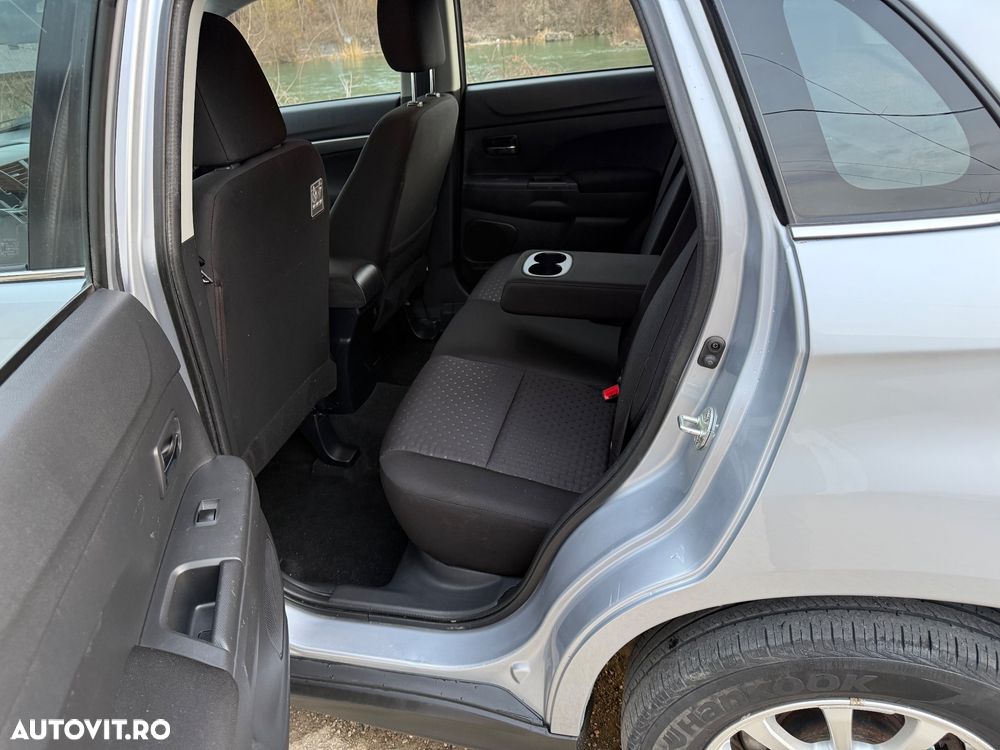 Mitsubishi ASX 1.8 DI-D 4WD Intense - 13