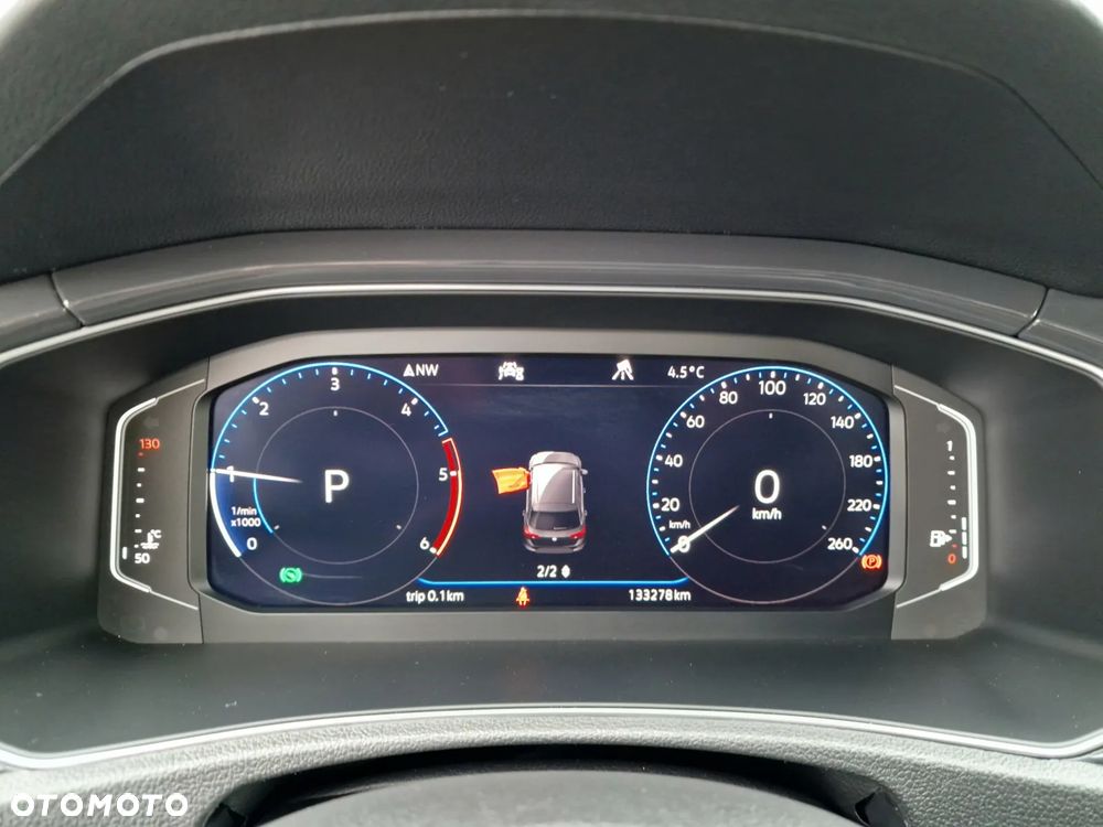 Volkswagen T-Roc 2.0 TDI SCR DSG Sport - 30