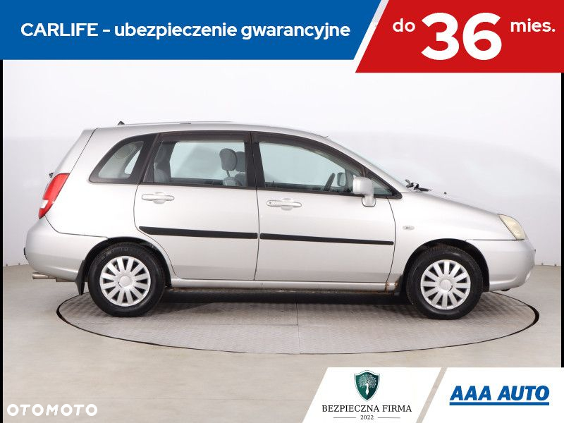 Suzuki Liana - 7