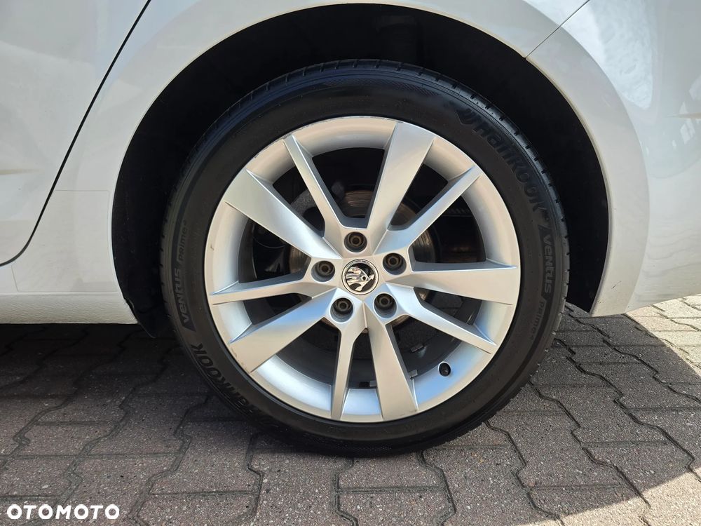 Skoda Octavia 1.5 TSI ACT Style - 10