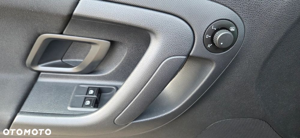 Skoda Fabia 1.2 TSI Ambiente - 21