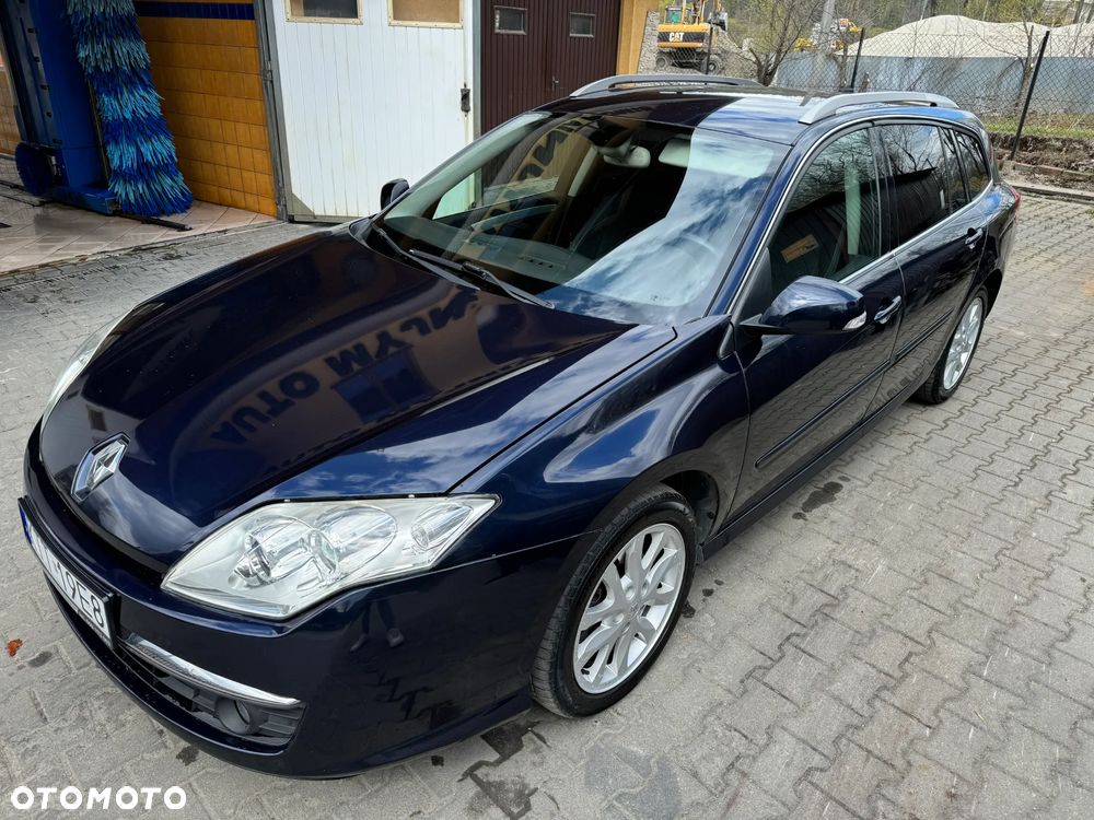Renault Laguna dCi 150 FAP Bose - 10