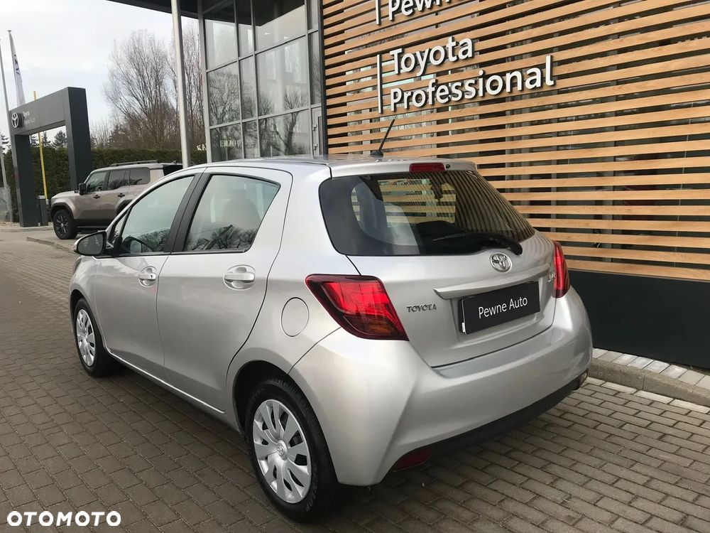 Toyota Yaris 1.0 Active EU6 - 5