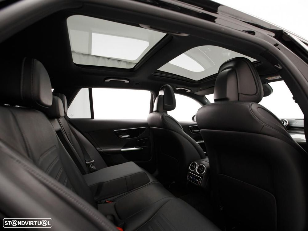 Mercedes-Benz C 300 d AMG Line - 12