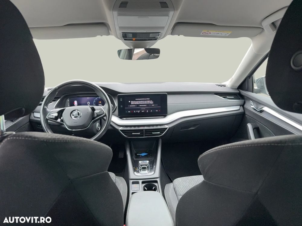 Skoda Octavia 2.0 TDI DSG First Edition - 20