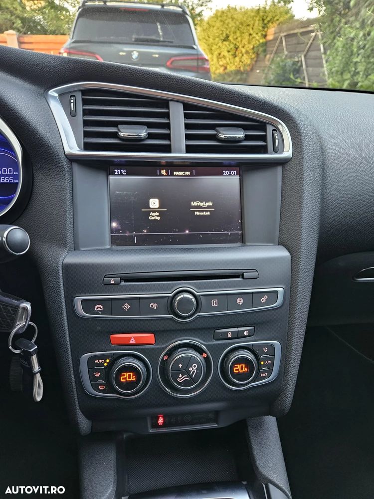 DS Automobiles DS 4 BlueHDi S&S BVM6 So Chic - 11