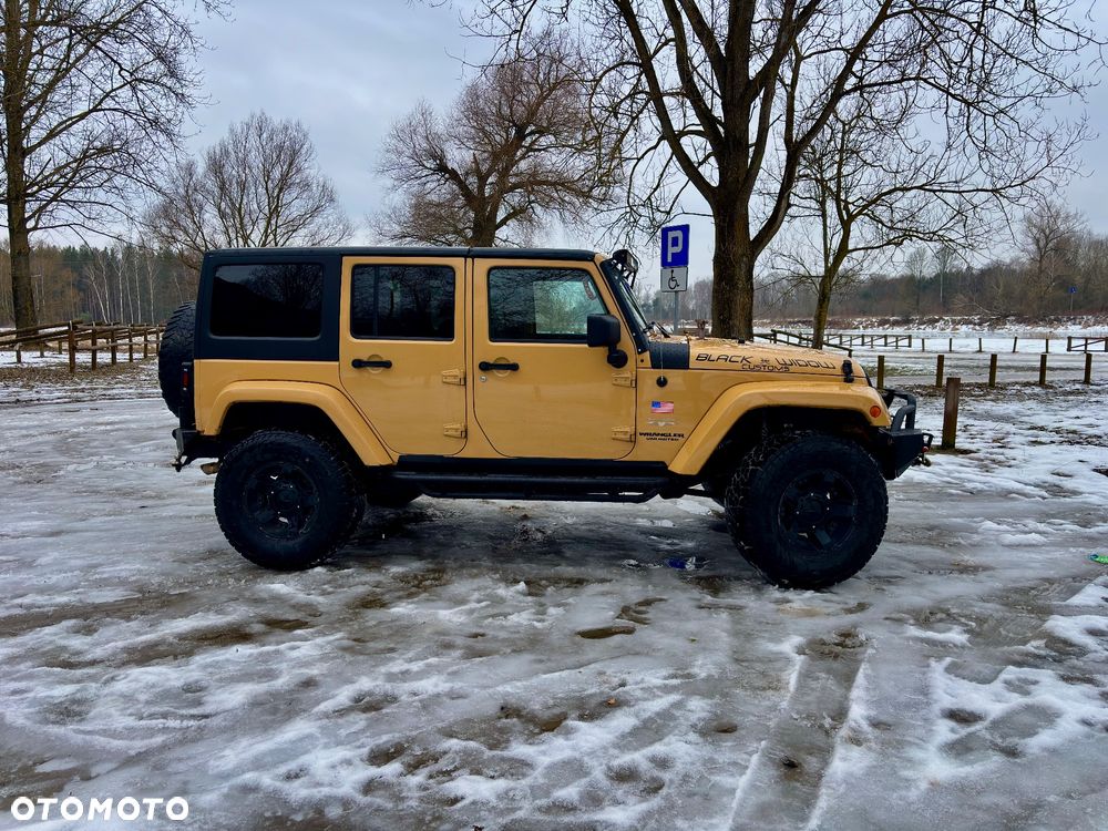 Jeep Wrangler 3.6 Unlim Sahara - 8